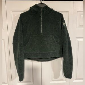 Lululemon Boston Celtics scuba fleece half zip.